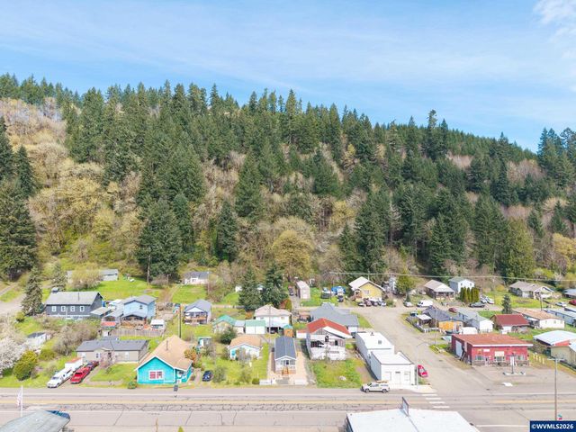 175 E Main St, Alsea, OR 97324