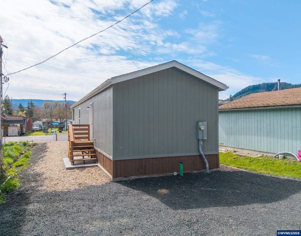 175 E Main St, Alsea, OR 97324