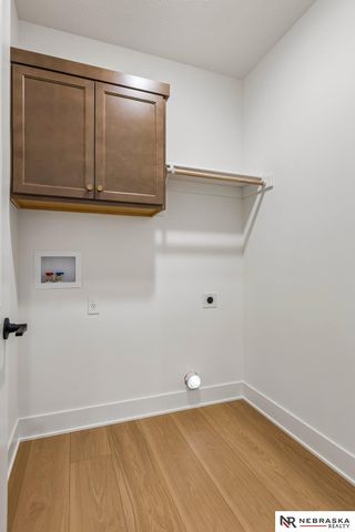 8815 Legacy Street, Papillion, NE 68046