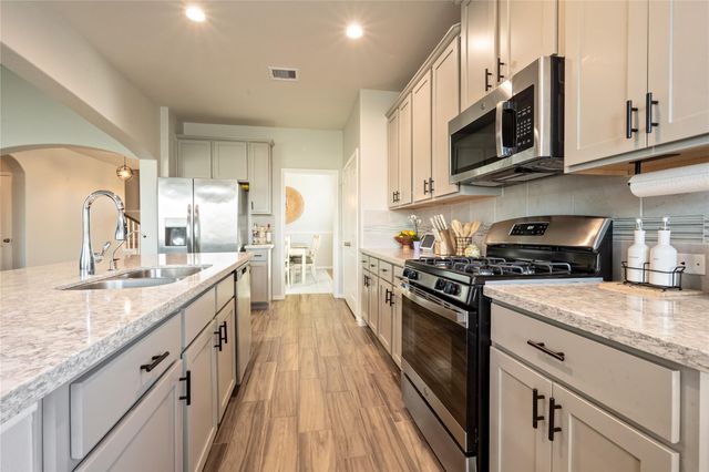 119 Comal Drive, Baytown, TX 77523