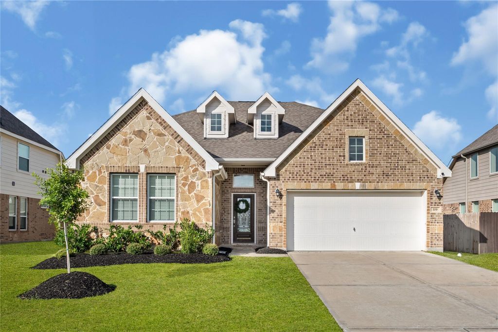 119 Comal Drive, Baytown, TX 77523
