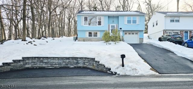 216 Jackson Ave, Rockaway Twp., NJ 07866