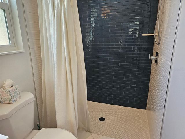 5314 3RD AVENUE W, Bradenton, FL 34209