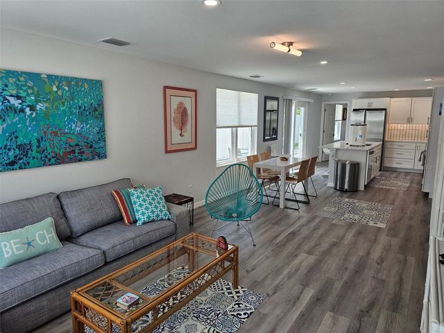 5314 3RD AVENUE W, Bradenton, FL 34209