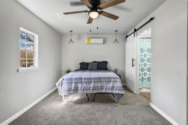 88 Live Oak Street, Alvarado, TX 76009