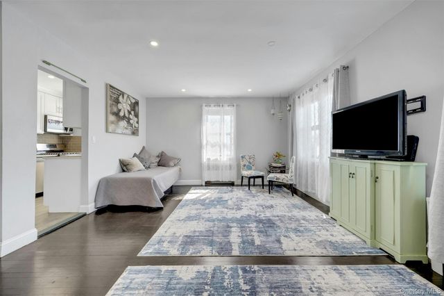 620 Pelham Road 3C, New Rochelle, NY 10805