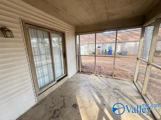 1863 Shellbrook Drive NW, Huntsville, AL 35806