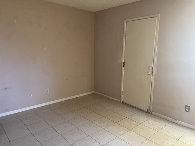 2303 El Rancho Circle, Hemet, CA 92545