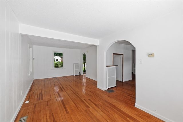 56 Lincoln Ave, South Hadley, MA 01075