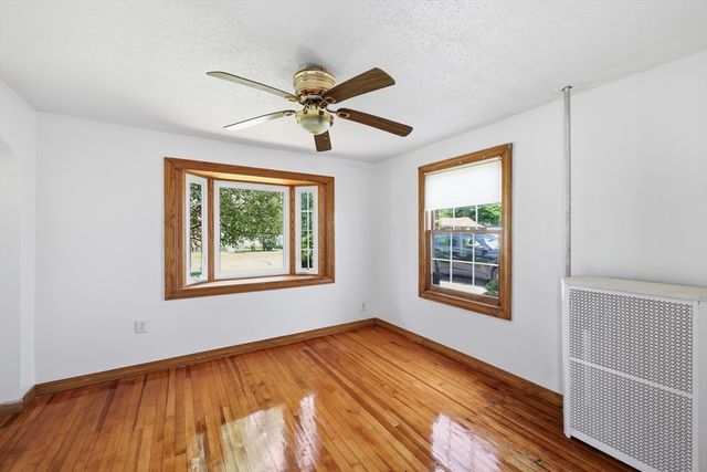 56 Lincoln Ave, South Hadley, MA 01075