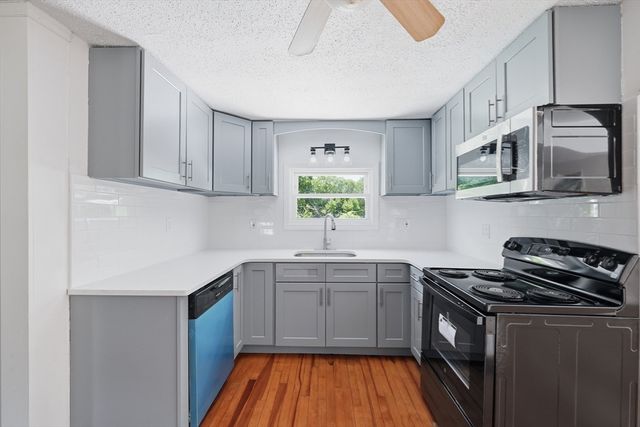 56 Lincoln Ave, South Hadley, MA 01075