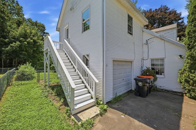 56 Lincoln Ave, South Hadley, MA 01075