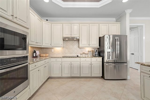 12692 Kinross LN, Naples, FL 34120