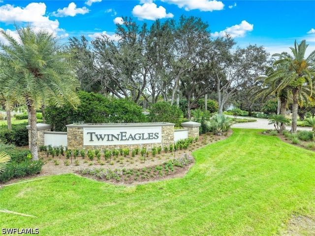12692 Kinross LN, Naples, FL 34120