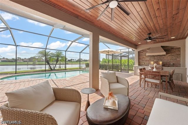 12692 Kinross LN, Naples, FL 34120