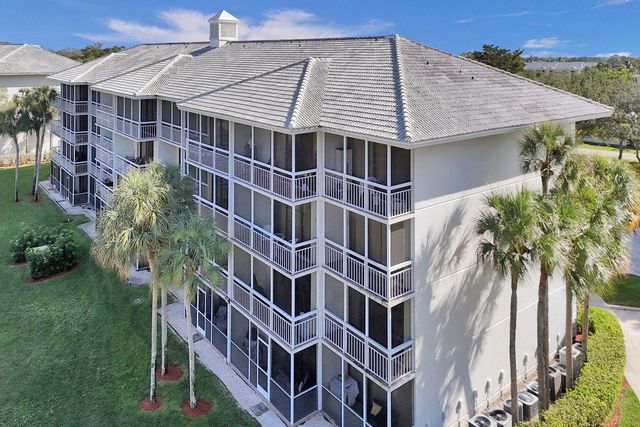 6193 Balboa Circle 201, Boca Raton, FL 33433