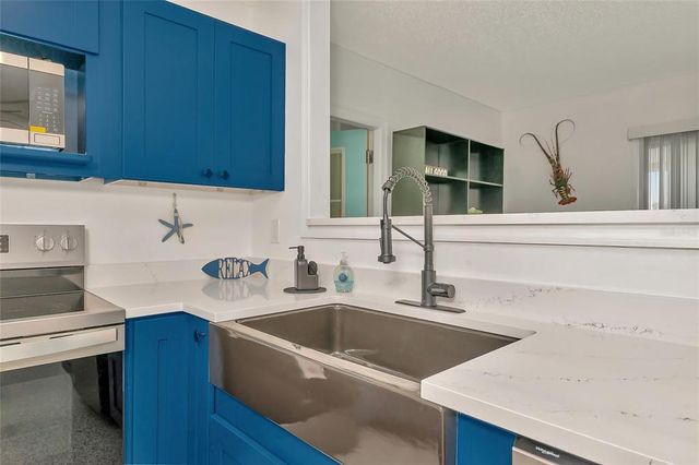 2306 41ST STREET E, Bradenton, FL 34208