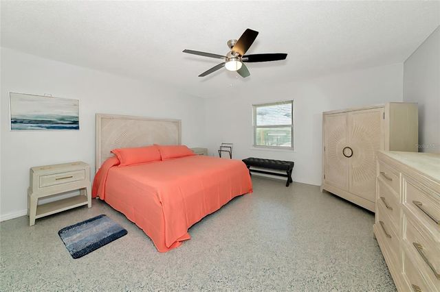 2306 41ST STREET E, Bradenton, FL 34208