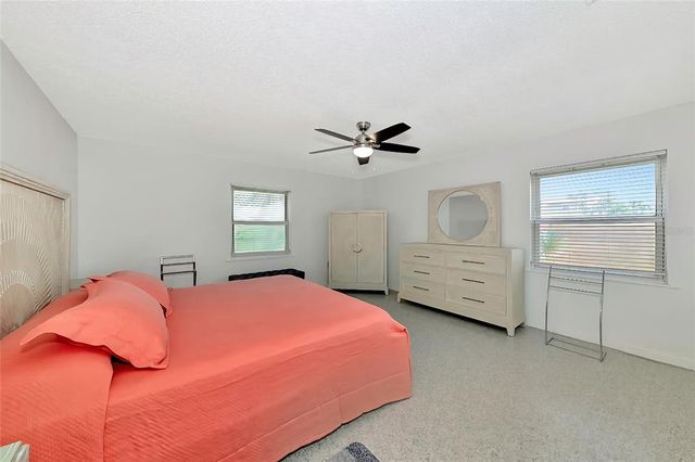 2306 41ST STREET E, Bradenton, FL 34208