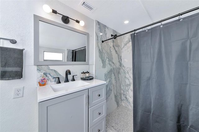 2306 41ST STREET E, Bradenton, FL 34208