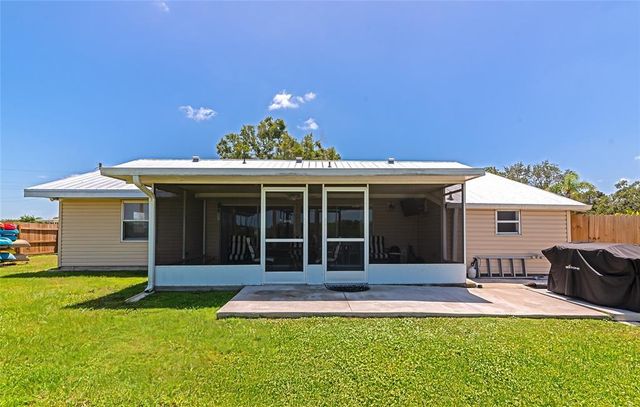 2306 41ST STREET E, Bradenton, FL 34208