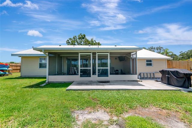 2306 41ST STREET E, Bradenton, FL 34208