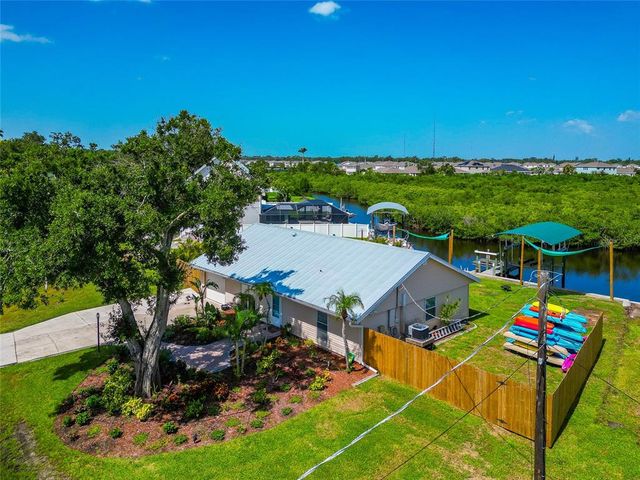 2306 41ST STREET E, Bradenton, FL 34208