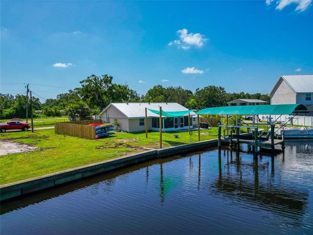 2306 41ST STREET E, Bradenton, FL 34208
