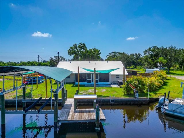 2306 41ST STREET E, Bradenton, FL 34208