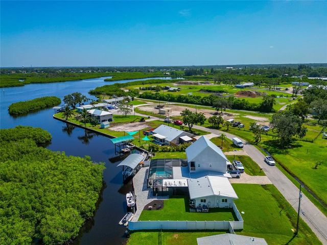2306 41ST STREET E, Bradenton, FL 34208
