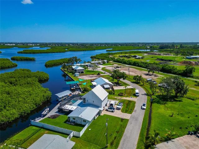 2306 41ST STREET E, Bradenton, FL 34208