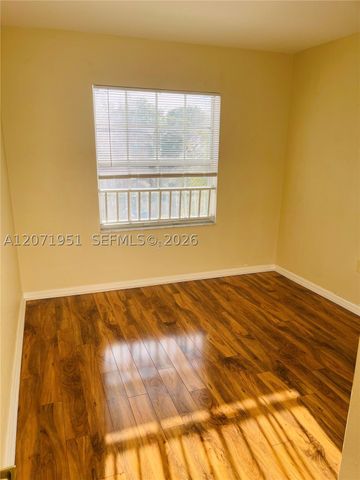 6364 Landings Way, Tamarac, FL 33321