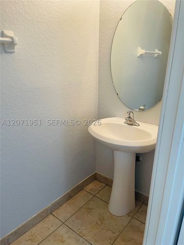 6364 Landings Way, Tamarac, FL 33321