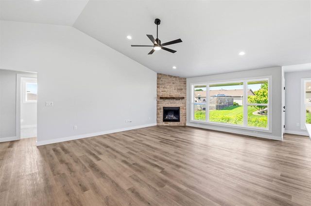 2749 STELOR DRIVE, Green Bay, WI 54311