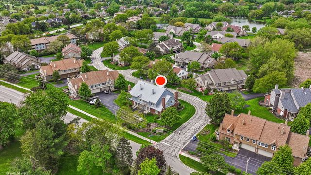 8003 Barrymore Drive, Darien, IL 60561