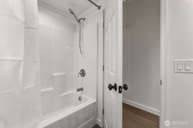 415 E Okanogan Avenue, Chelan, WA 98816