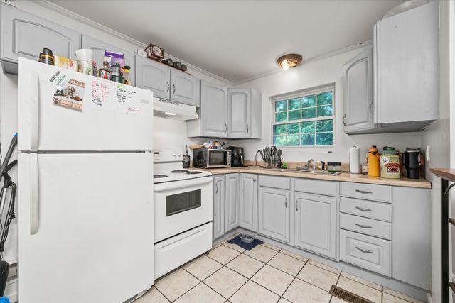 3485 Officers Chapel Rd, Cookeville, TN 38506