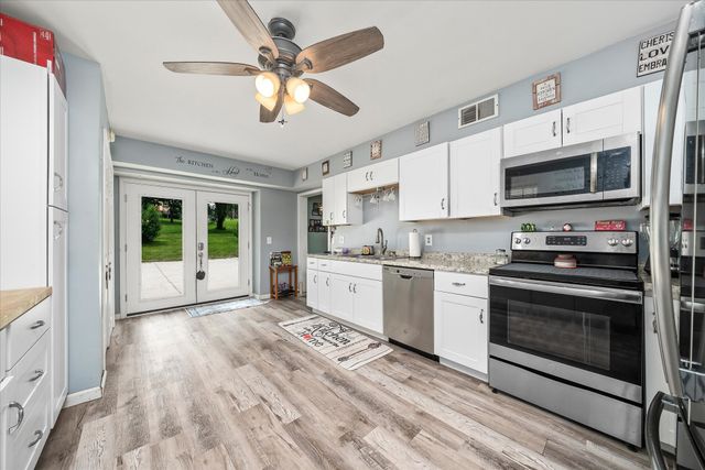 3485 Officers Chapel Rd, Cookeville, TN 38506