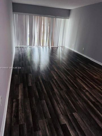 5831 Washington Street 41, Hollywood, FL 33023
