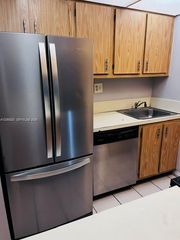 5831 Washington Street 41, Hollywood, FL 33023