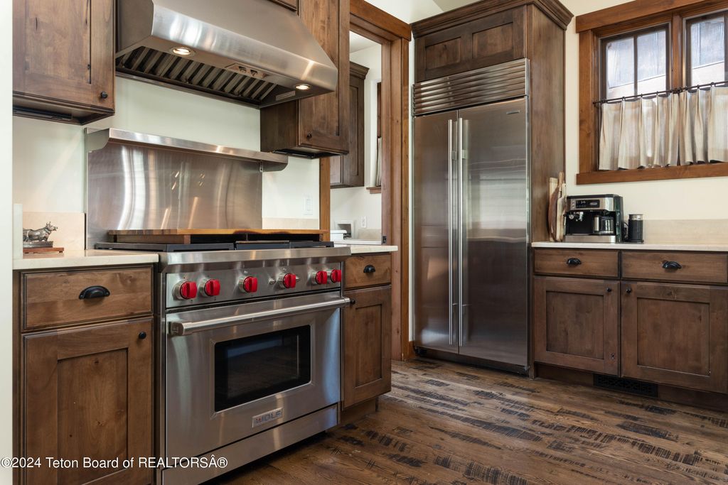 15280 S WAGON Road, Jackson, WY 83001 photo 9