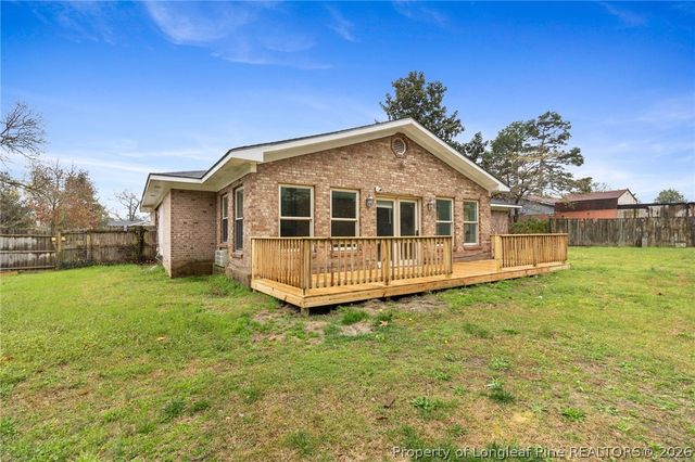 6933 Timbercroft Lane, Fayetteville, NC 28314