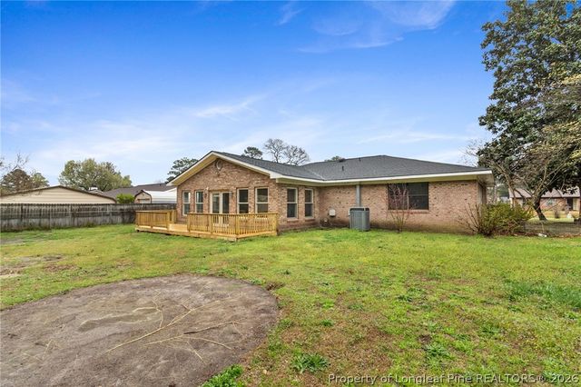 6933 Timbercroft Lane, Fayetteville, NC 28314