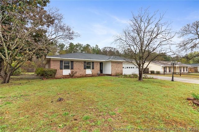 6933 Timbercroft Lane, Fayetteville, NC 28314