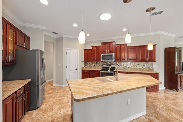 8955 SW 86TH LOOP, Ocala, FL 34481
