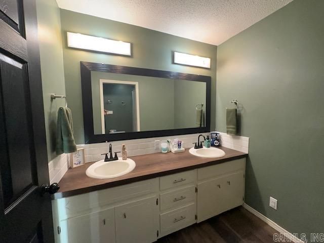 922 Cara Jane Drive, Redfield, AR 72132