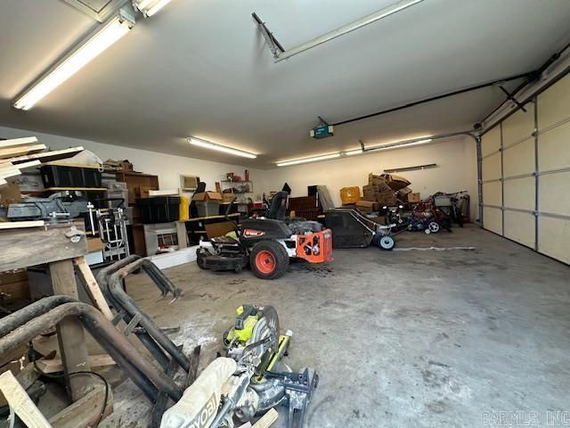 922 Cara Jane Drive, Redfield, AR 72132