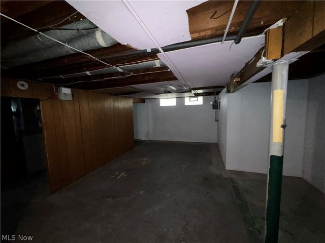 870 Frederick Boulevard, Akron, OH 44320
