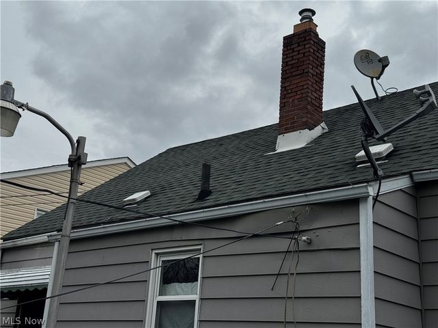 870 Frederick Boulevard, Akron, OH 44320