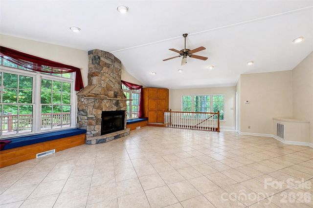 270 Lewis Ferry Road, Statesville, NC 28677